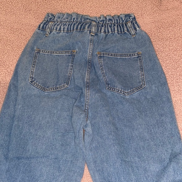 High Waist Jeans (small-medium) - Picture 4 of 6